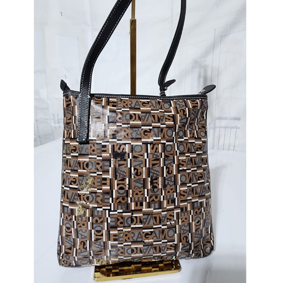 Authentic Salvatore Ferragamo Coated Canvas Shoulder Bag Brown - Picture 4 of 16